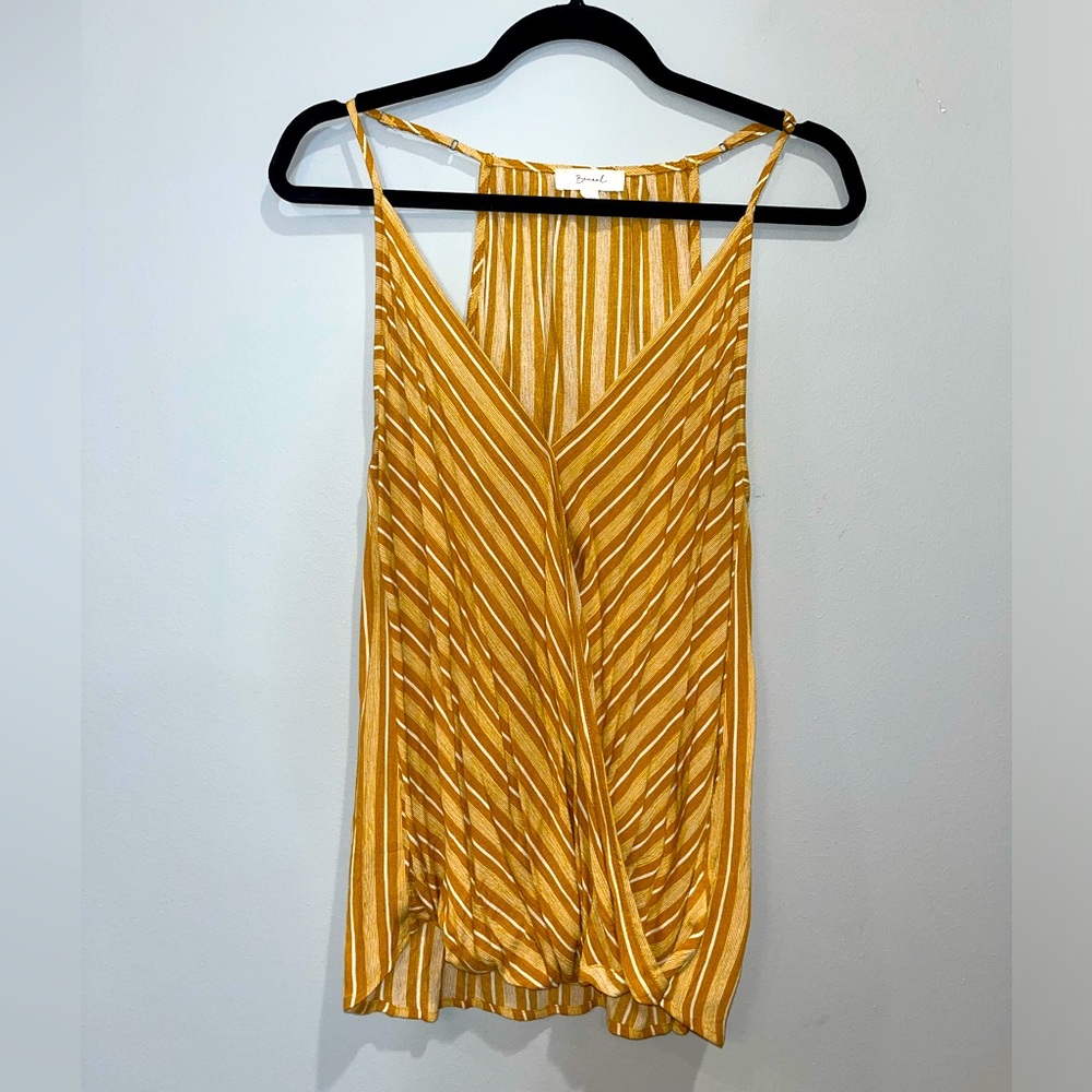 Becaal top with spaghetti straps